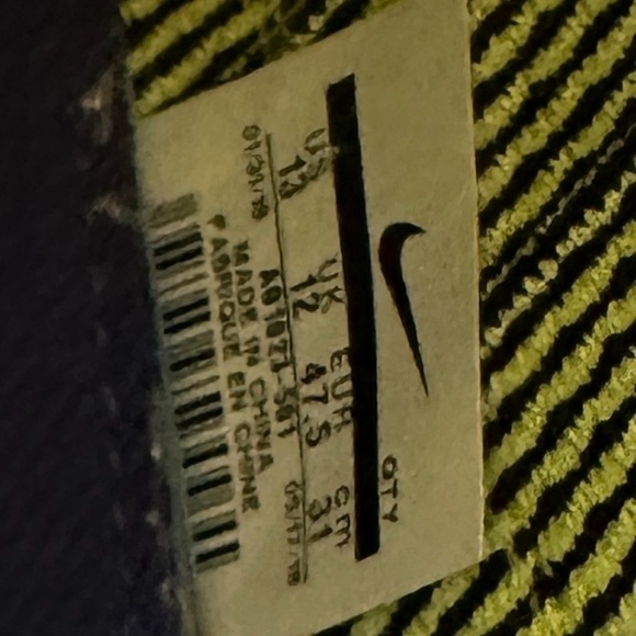 Nike Air Max 270 Flyknit Regency Purple/Grey/Volt Men’s Size 13 - Picture 15 of 15